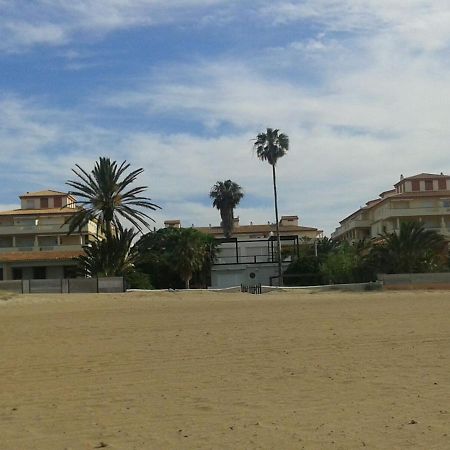 Bonito Apartamento En Primerla Linea De Playa Denia Kültér fotó