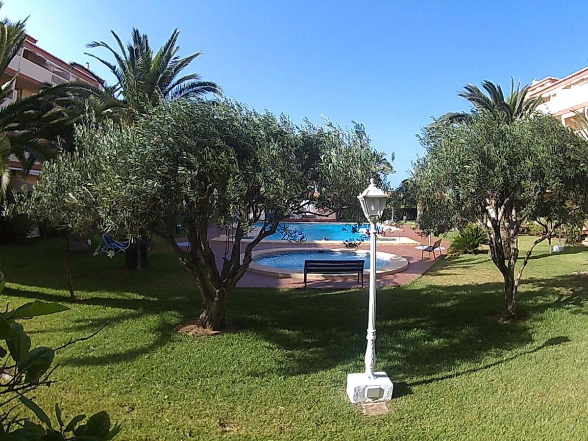 Bonito Apartamento En Primerla Linea De Playa Denia Kültér fotó