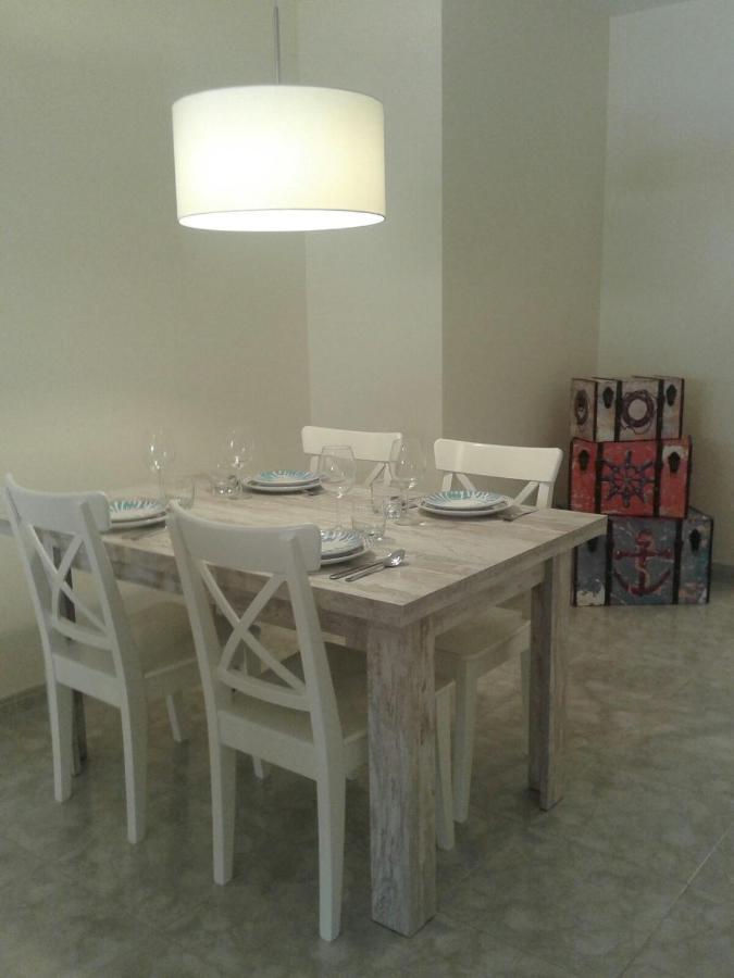 Bonito Apartamento En Primerla Linea De Playa Denia Kültér fotó